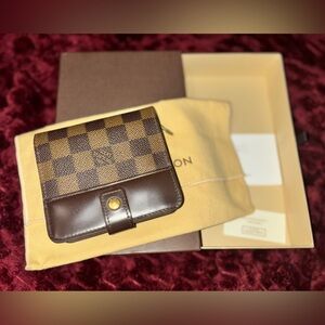 Louis Vuitton Damier Ebene Compact Zip